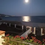 In Front Of The - La Terrazza Sul Mare Flumini di Quartu