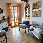 In Front Of The - La Terrazza Sul Mare Apartment *