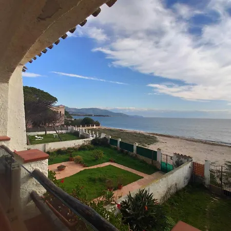 In Front Of The - La Terrazza Sul Mare * فلوميني دي كوارتو