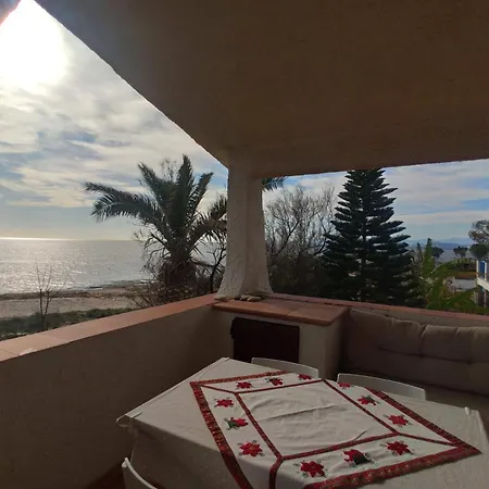 Apartment In Front Of The - La Terrazza Sul Mare