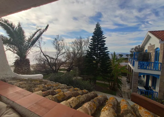 In Front Of The - La Terrazza Sul Mare Apartamento